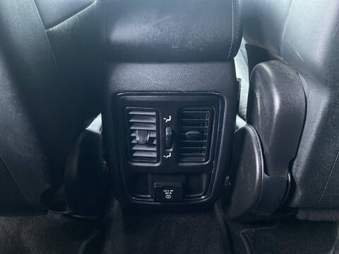 2017 Jeep Grand Cherokee Altitude