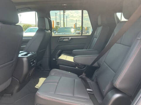 2025 Chevrolet Tahoe RST