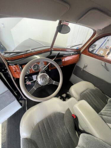1940 Ford Deluxe