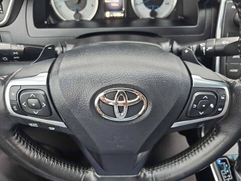 2016 Toyota Camry Special Edition