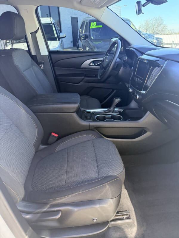 2020 Chevrolet Traverse LS