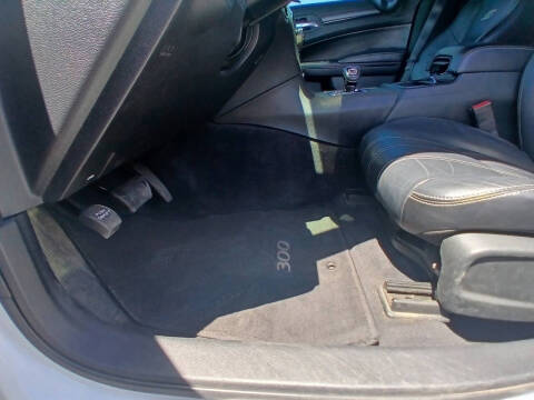 2013 Chrysler 300 S
