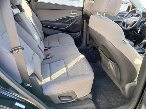 2018 Hyundai Santa Fe SE