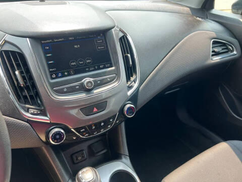 2019 Chevrolet Cruze LT