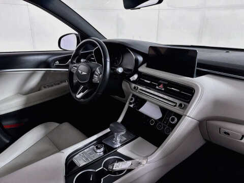 2025 Genesis G70