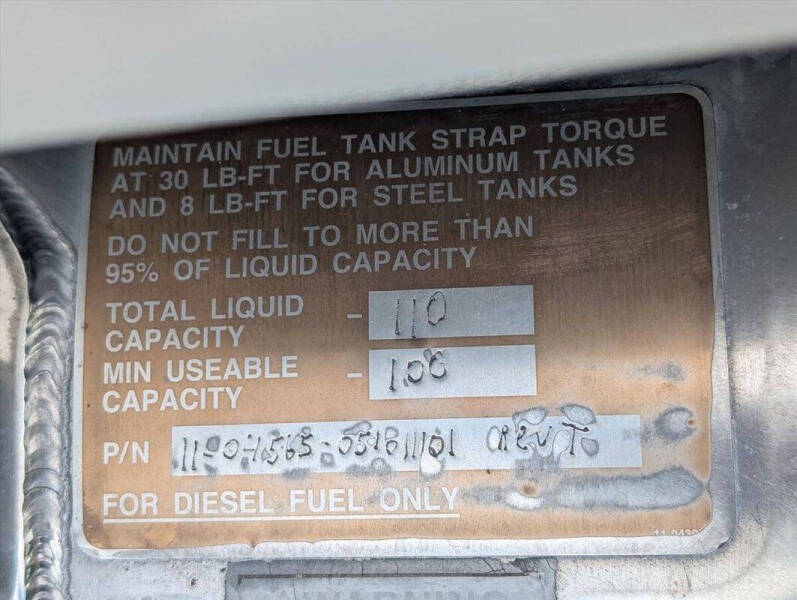 2007 Peterbilt 335