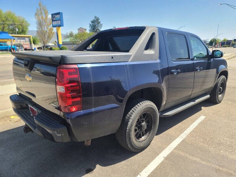 2009 Chevrolet Avalanche LS