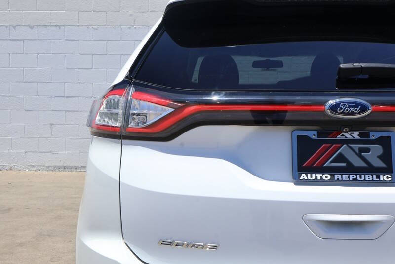 2016 Ford Edge SE