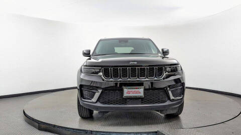 2023 Jeep Grand Cherokee Laredo