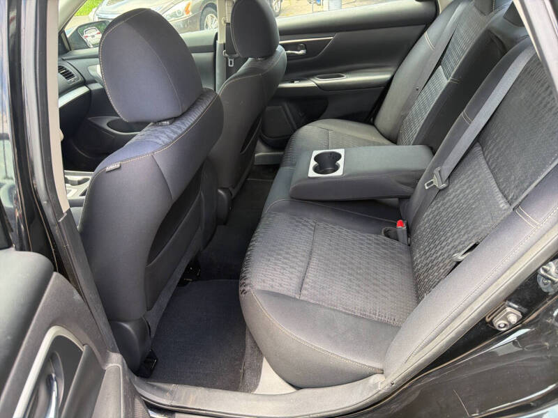 2017 Nissan Altima 2.5 SV