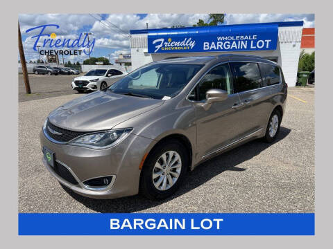 2018 Chrysler Pacifica Touring L Photo