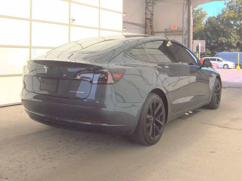 2022 Tesla Model 3 Long Range