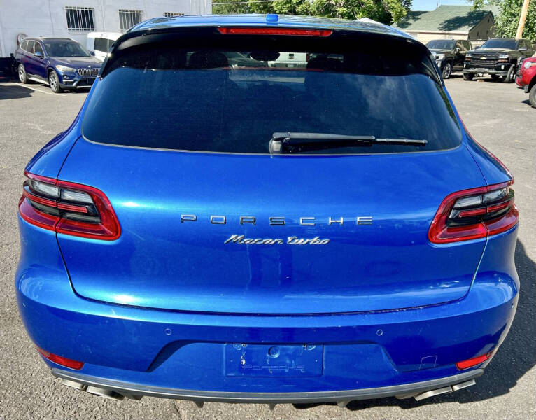 2015 Porsche Macan Turbo