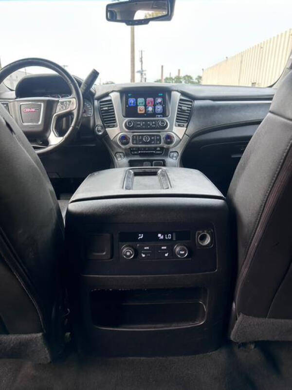 2018 GMC Yukon XL SLT