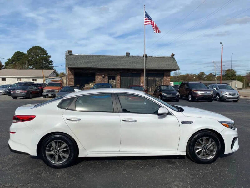 2020 Kia Optima LX