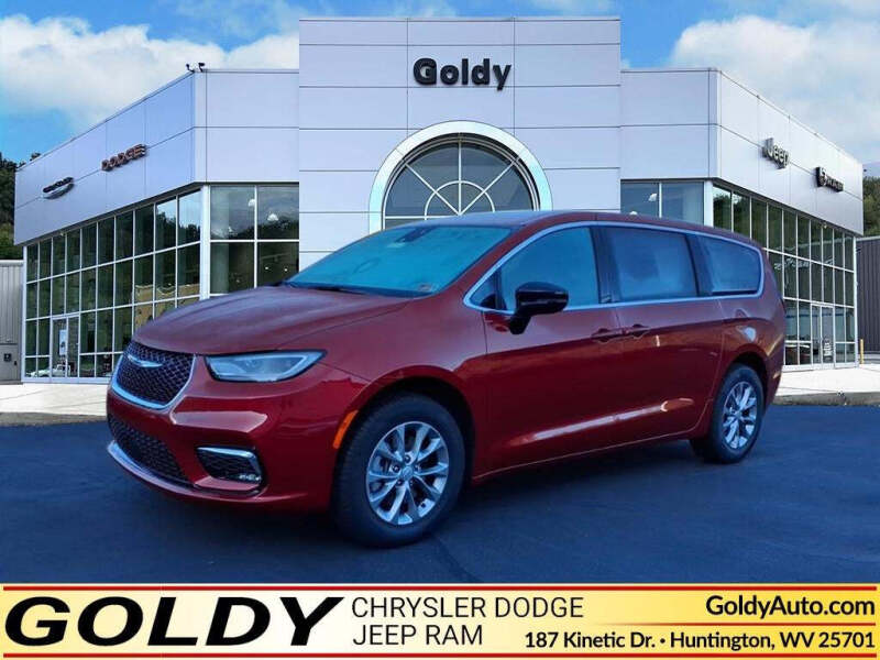 2026 Chrysler Pacifica Select's photo