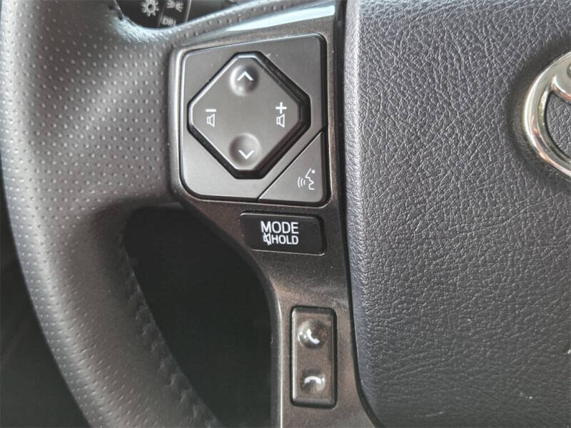 2024 Toyota 4Runner TRD Off-Road