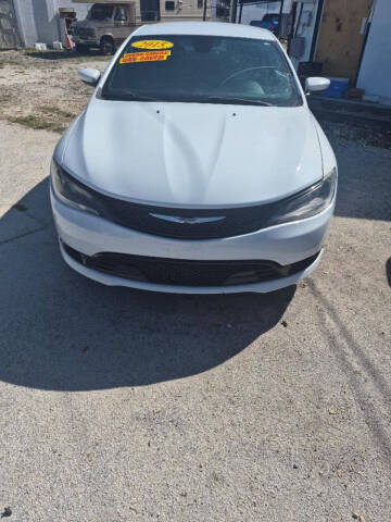 2015 Chrysler 200 S