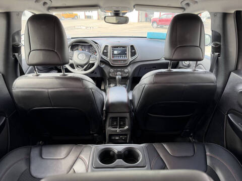 2022 Jeep Cherokee Trailhawk