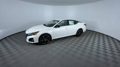 2025 Nissan Altima 2.5 SR