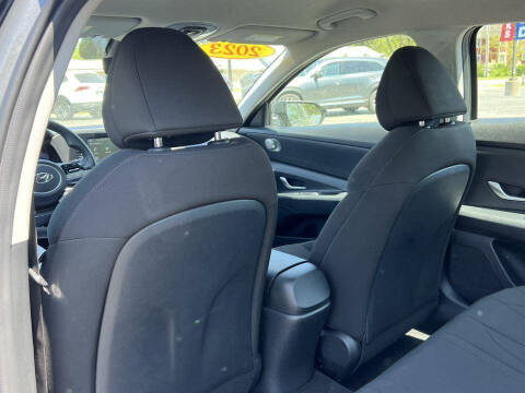 2023 Hyundai Elantra