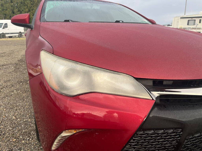 2017 Toyota Camry SE