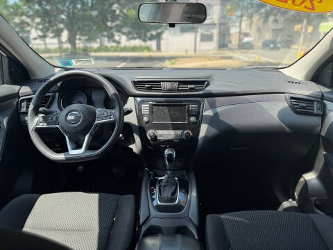 2019 Nissan Rogue Sport SV