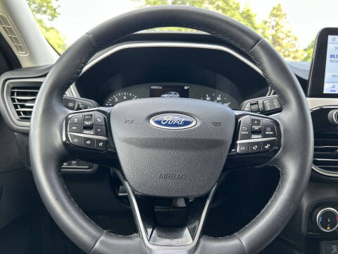 2022 Ford Escape SE