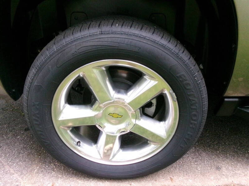2012 Chevrolet Avalanche LS