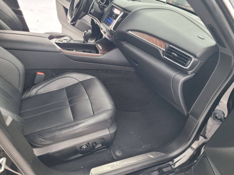 2017 Maserati Levante