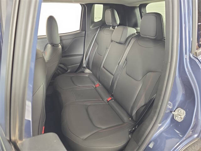 2022 Jeep Renegade Trailhawk