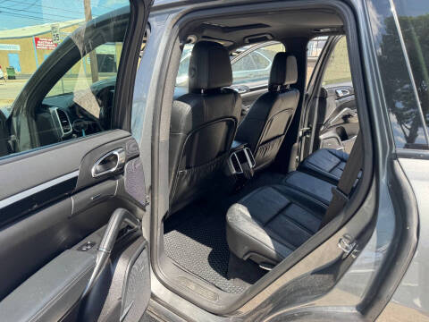 2014 Porsche Cayenne Platinum Diesel