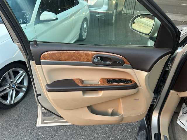 2011 Buick Enclave CXL-2