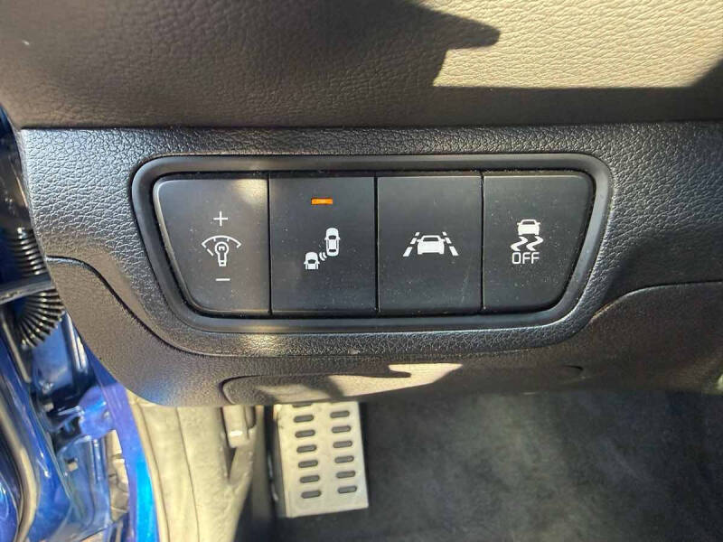 2020 Kia Forte GT Line