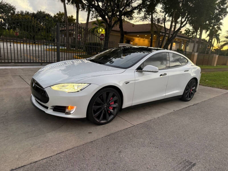 2013 Tesla Model S Performance
