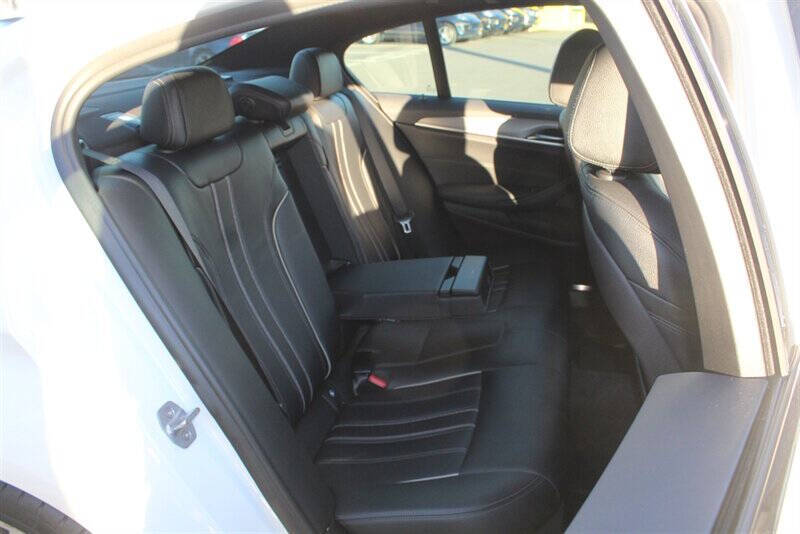 2019 BMW 5 Series 540i xDrive