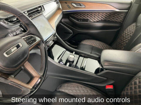 2023 Jeep Grand Cherokee Summit