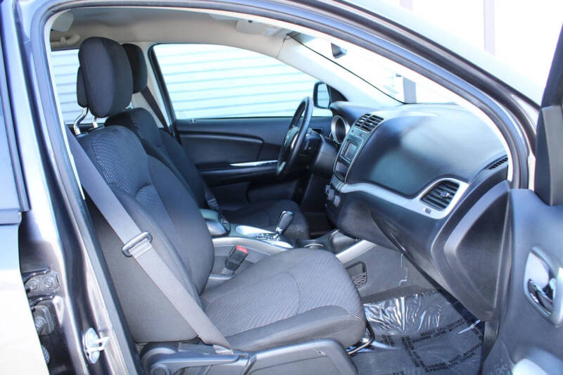 2020 Dodge Journey SE Value