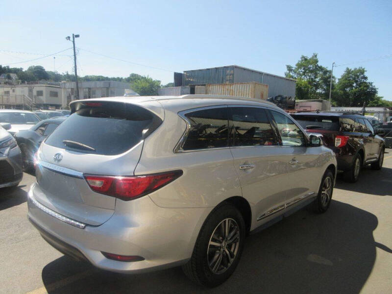 2017 Infiniti QX60