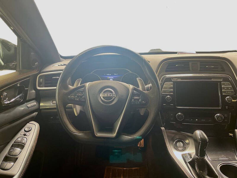 2023 Nissan Maxima 3.5 SR