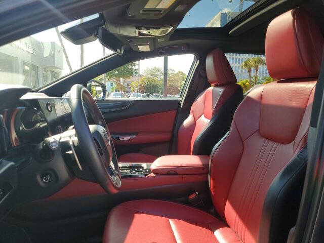 2025 Lexus NX 250 Premium