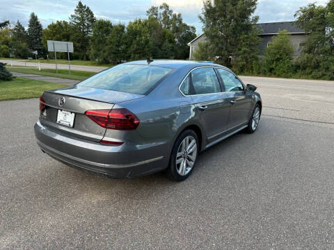 2017 Volkswagen Passat 1.8T SEL Premium