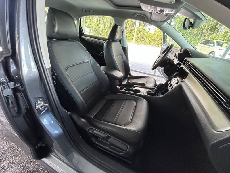 2021 Volkswagen Passat SE