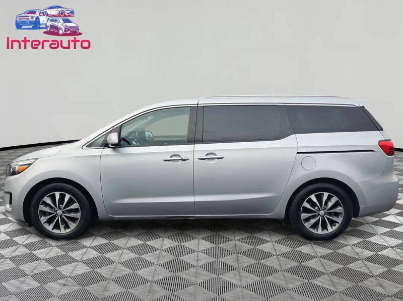 2017 Kia Sedona