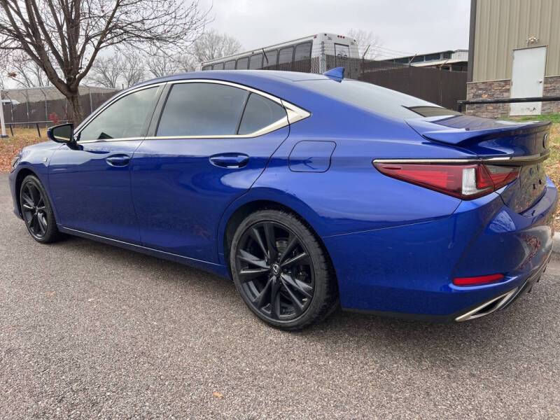 2023 Lexus ES 350 F SPORT Handling