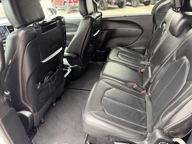 2019 Chrysler Pacifica Touring L Plus