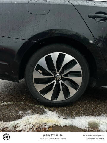 2013 Volkswagen Jetta Hybrid SEL Premium