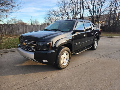 2011 Chevrolet Avalanche for sale at Harold Cummings Auto Sales in Henderson KY