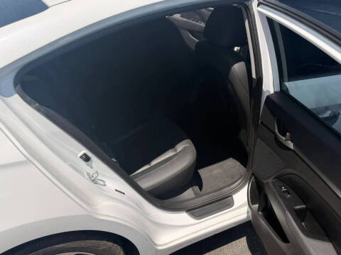 2017 Hyundai Elantra Limited