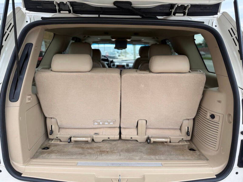 2012 Cadillac Escalade Premium